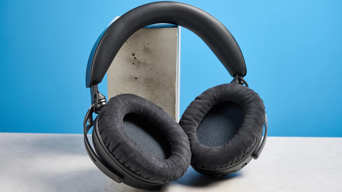 Tai nghe HyperX Cloud Alpha 2: Sức mạnh âm thanh kép, chiến game không giới hạn 33 HyperX Cloud Alpha 2 15