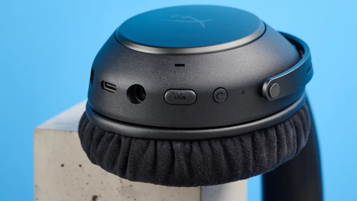 Tai nghe HyperX Cloud Alpha 2: Sức mạnh âm thanh kép, chiến game không giới hạn 24 HyperX Cloud Alpha 2 6