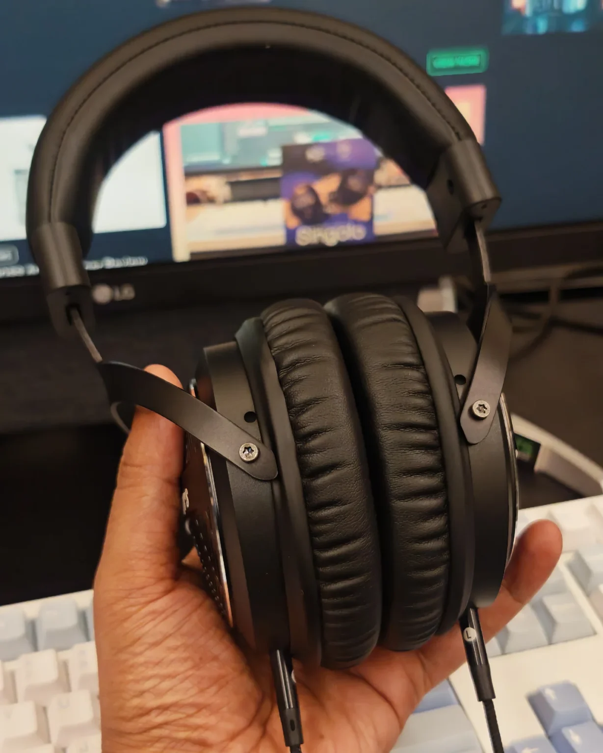 Trải nghiệm Kiwi Ears Ellipse: Tai nghe nhỏ gọn, âm thanh vượt mong đợi 13 Kiwi Ears Ellipse 4