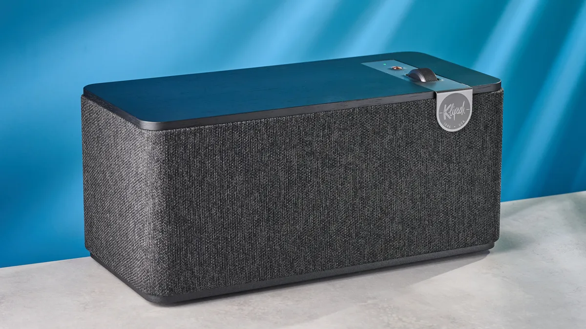 Khám phá Klipsch The One Plus: Loa Bluetooth sang trọng với Bass sâu lắng 21 Klipsch The One Plus 10