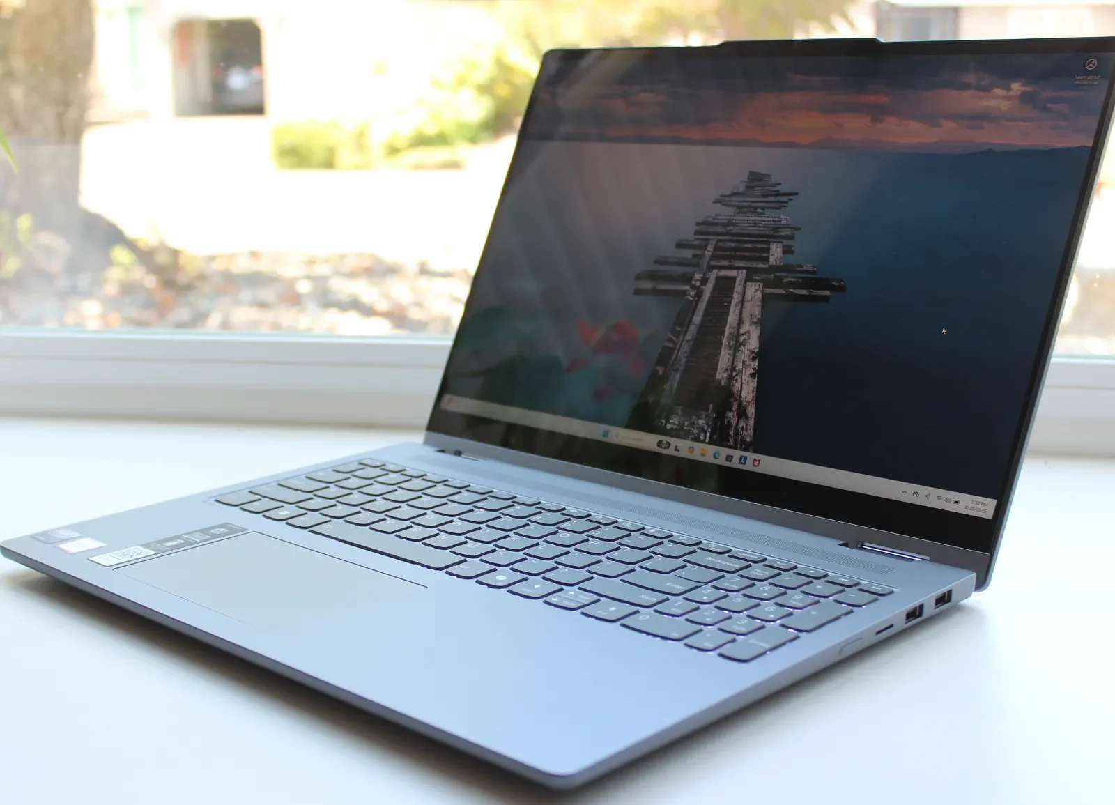 Khám phá Lenovo IdeaPad 5i 2in1: Biến hóa tinh tế từ Laptop thành Tablet 10 Lenovo IdeaPad 5i 2in1 4 e1758601030841