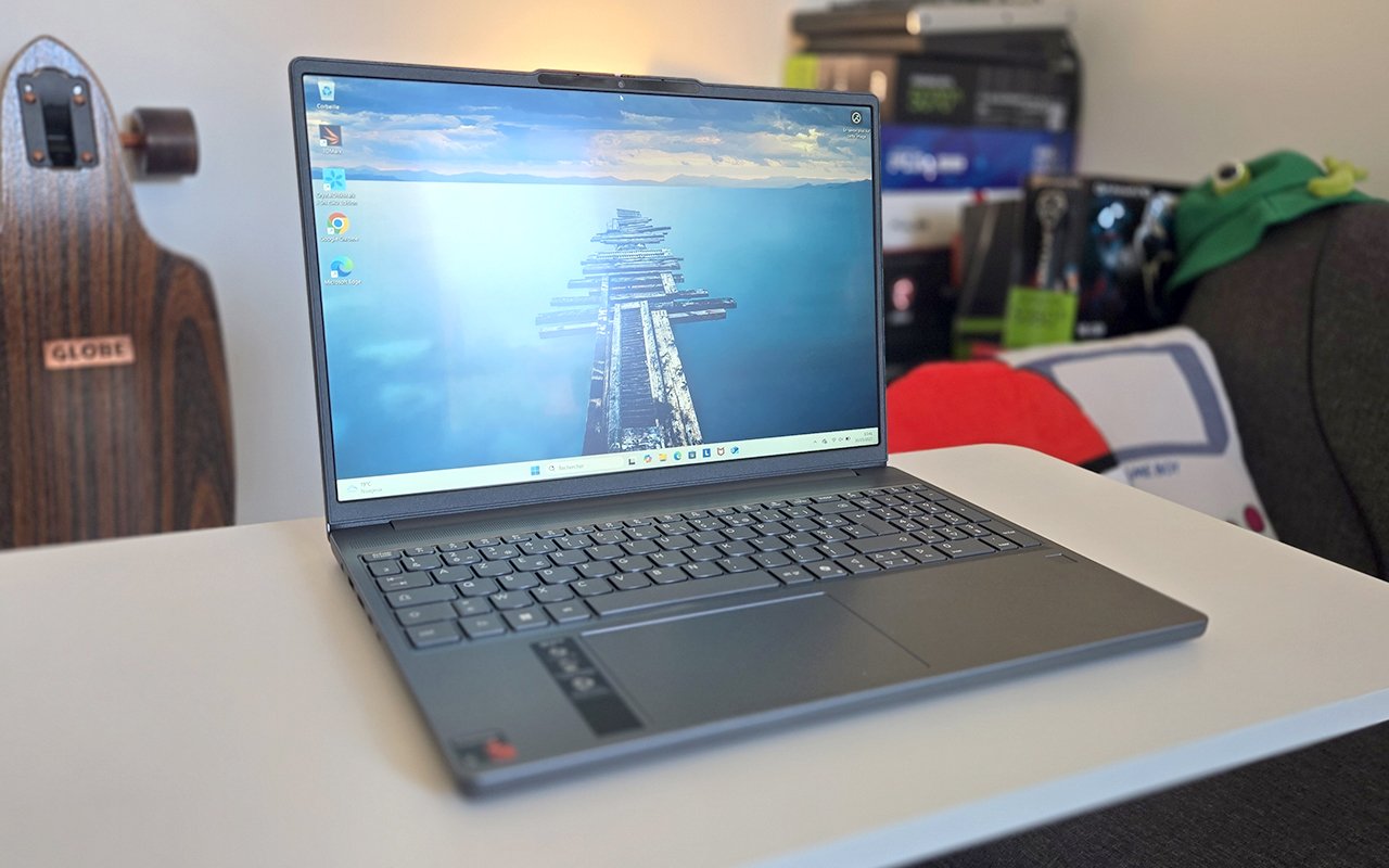 Đánh giá Lenovo IdeaPad Slim 3x Gen 10: Liệu chip Snapdragon có đủ sức thay thế Intel/AMD? 29 Lenovo IdeaPad Slim 3x Gen 10 10