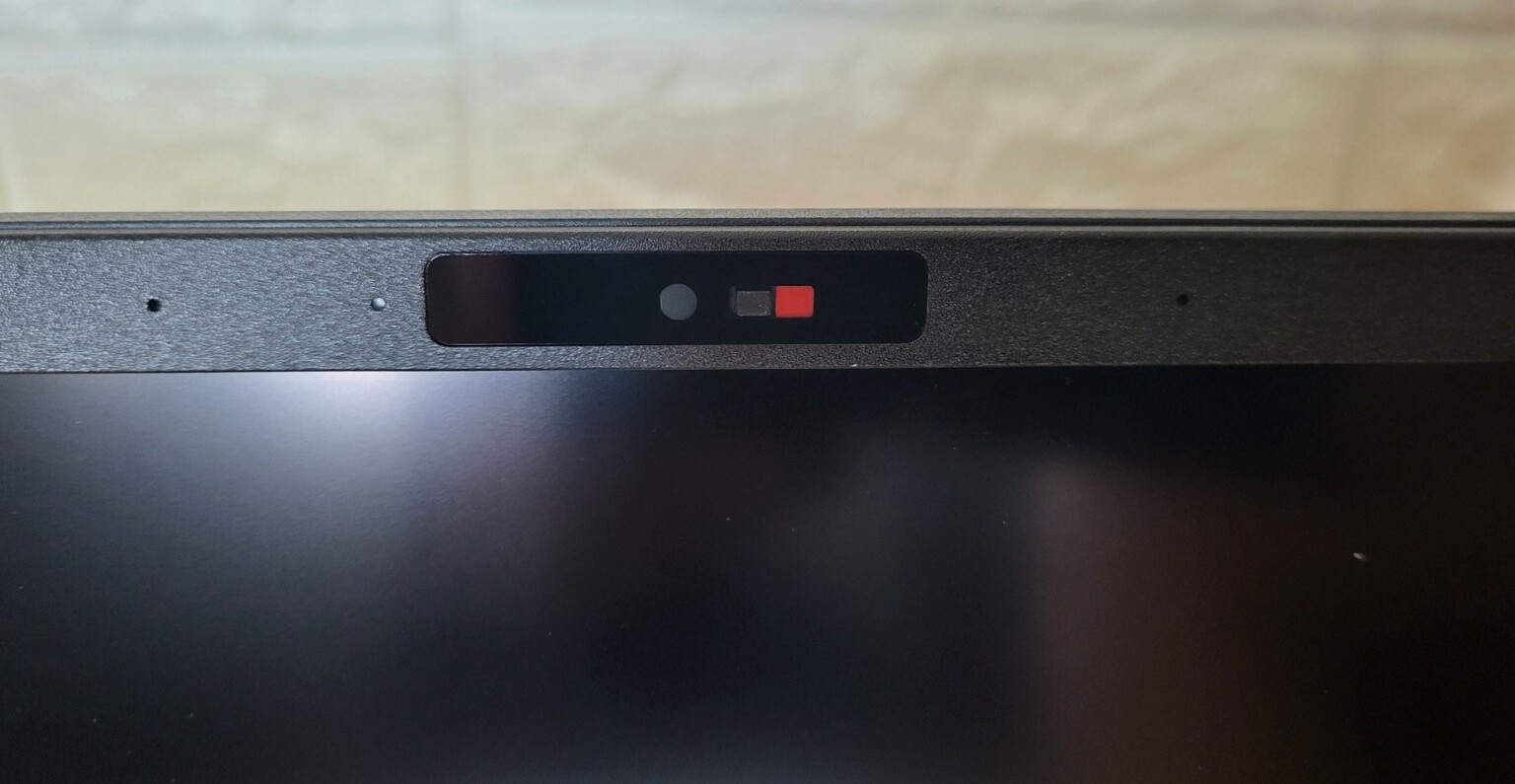 Đánh giá MSI Crosshair 17 HX AI (D2XWGKG): Chiếc laptop gaming 17 Inch hoàn hảo cho game thủ hiện đại 44 MSI Crosshair 17 HX AI D2XWGKG 15