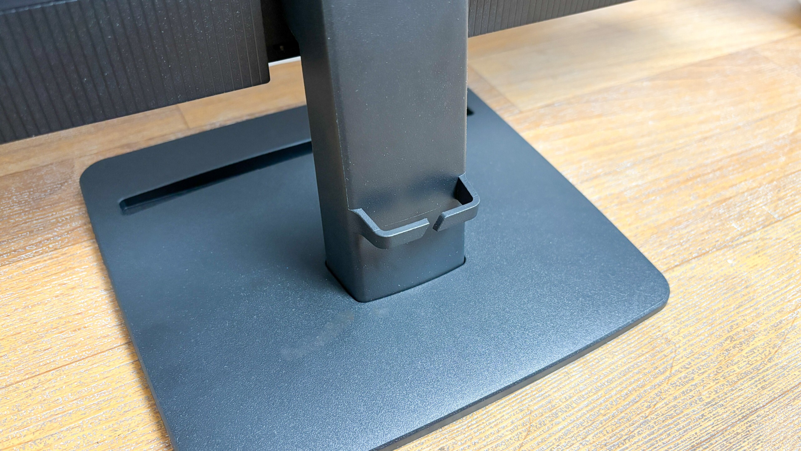 Đánh giá MSI Pro MP275 E2: Màn hình "ngon-bổ-rẻ" 120Hz cho dân văn phòng và giải trí nhẹ! 15 MSI Pro MP275 E2 10