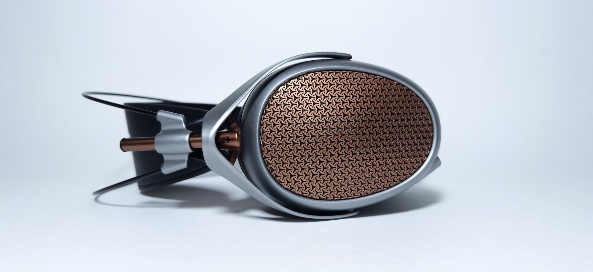 Đánh giá Meze Poet: Khi nghệ thuật và công nghệ hòa quyện trong một chiếc tai nghe 24 Meze Poet 7