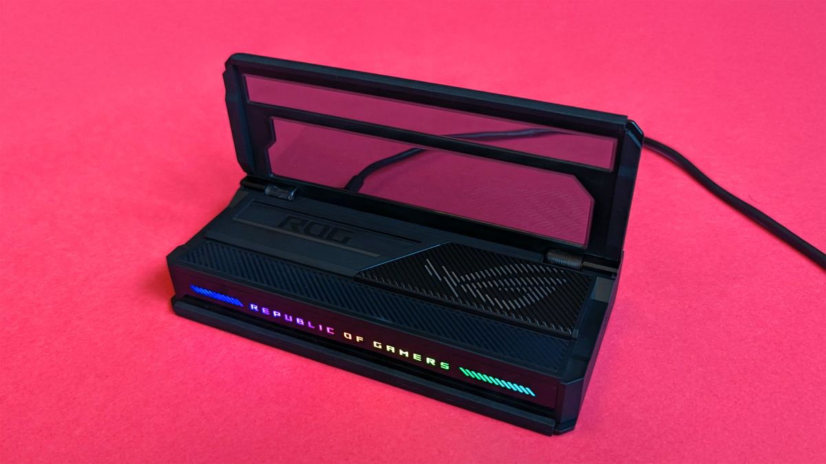 ROG Bulwark Dock 5