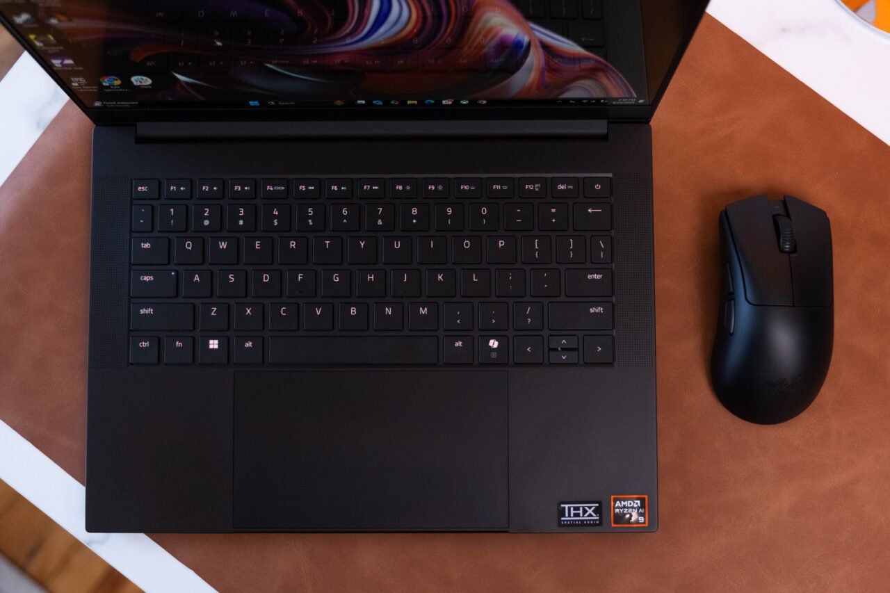 Razer Blade 14 2025 7