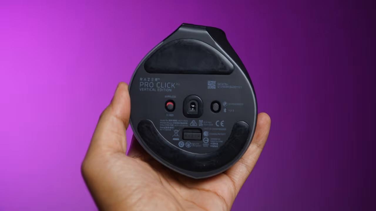 Đánh giá Razer Pro Click v2 Vertical Edition: Liệu đây có phải là con chuột tốt nhất cho dân văn phòng? 14 Razer Pro Click v2 Vertical Edition 4