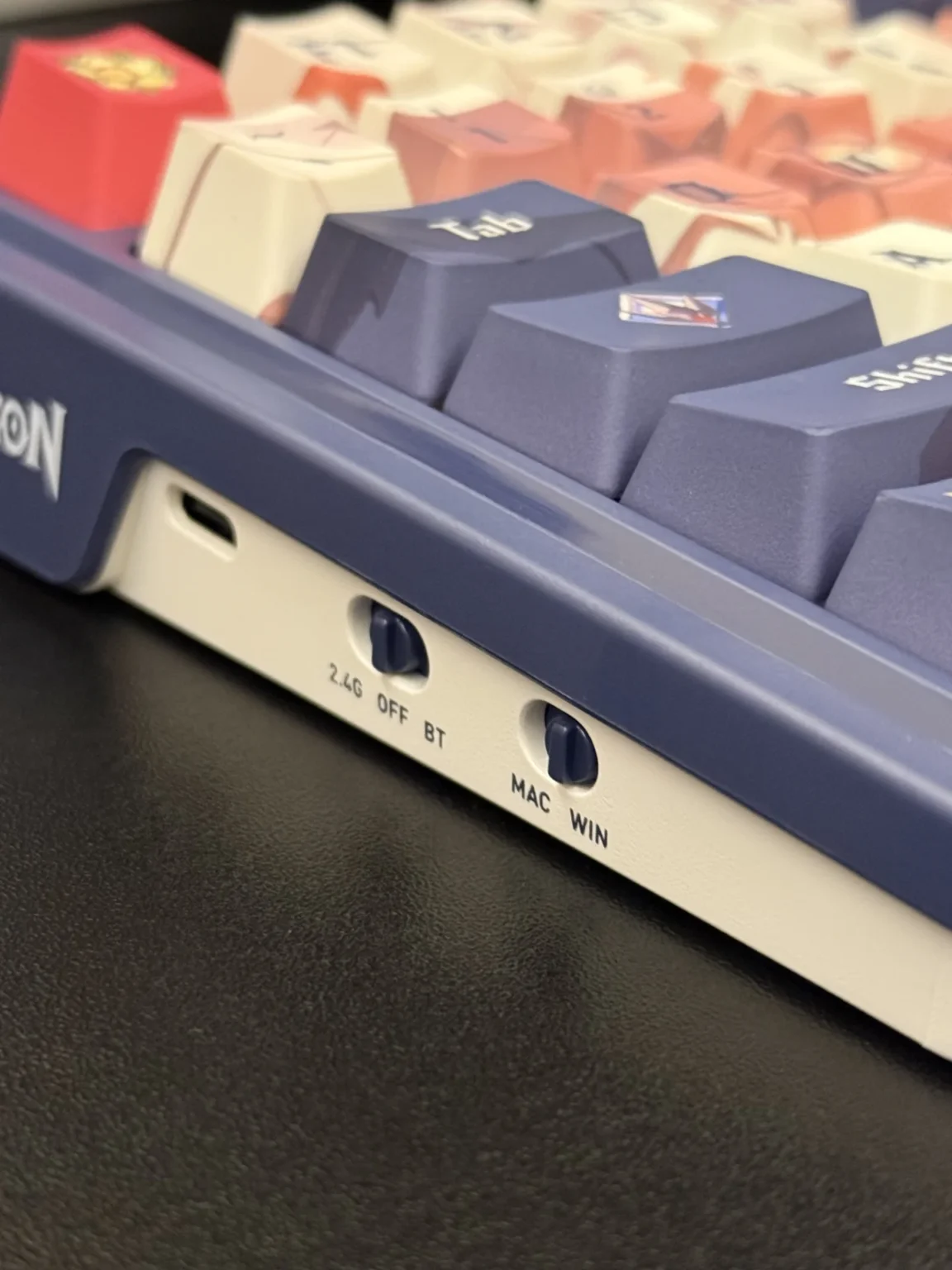 Redragon K686 Pro SE 6