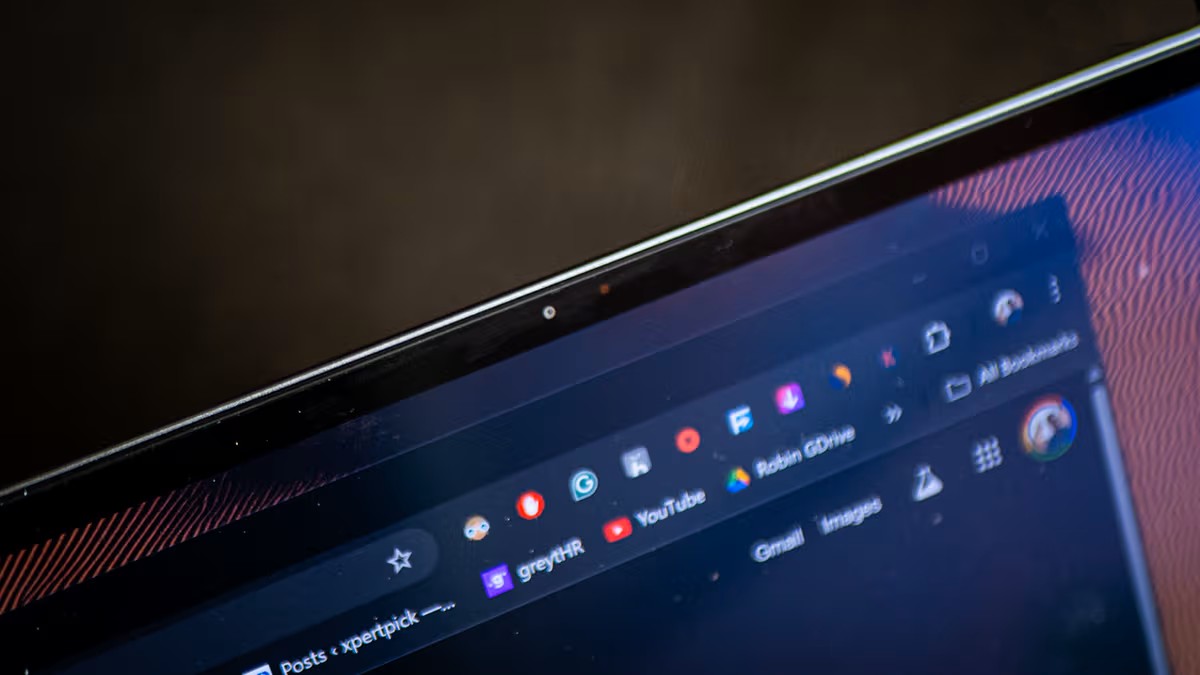 Đánh giá Samsung Galaxy Book5 Pro (Intel Core Ultra 5 226V): Sang trọng, thanh lịch và mượt mà 24 Samsung Galaxy Book5 Pro 17 1