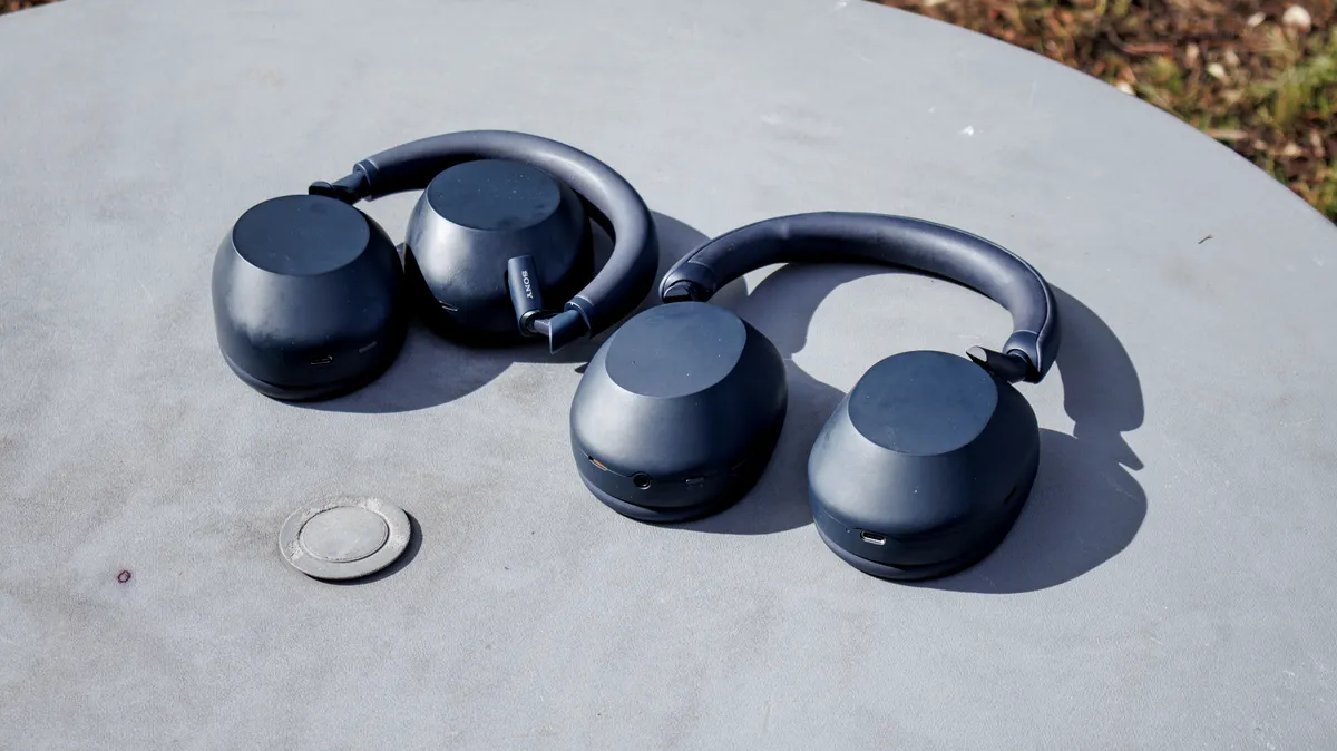 Sony WH 1000XM6 so voi WH 1000XM5 1