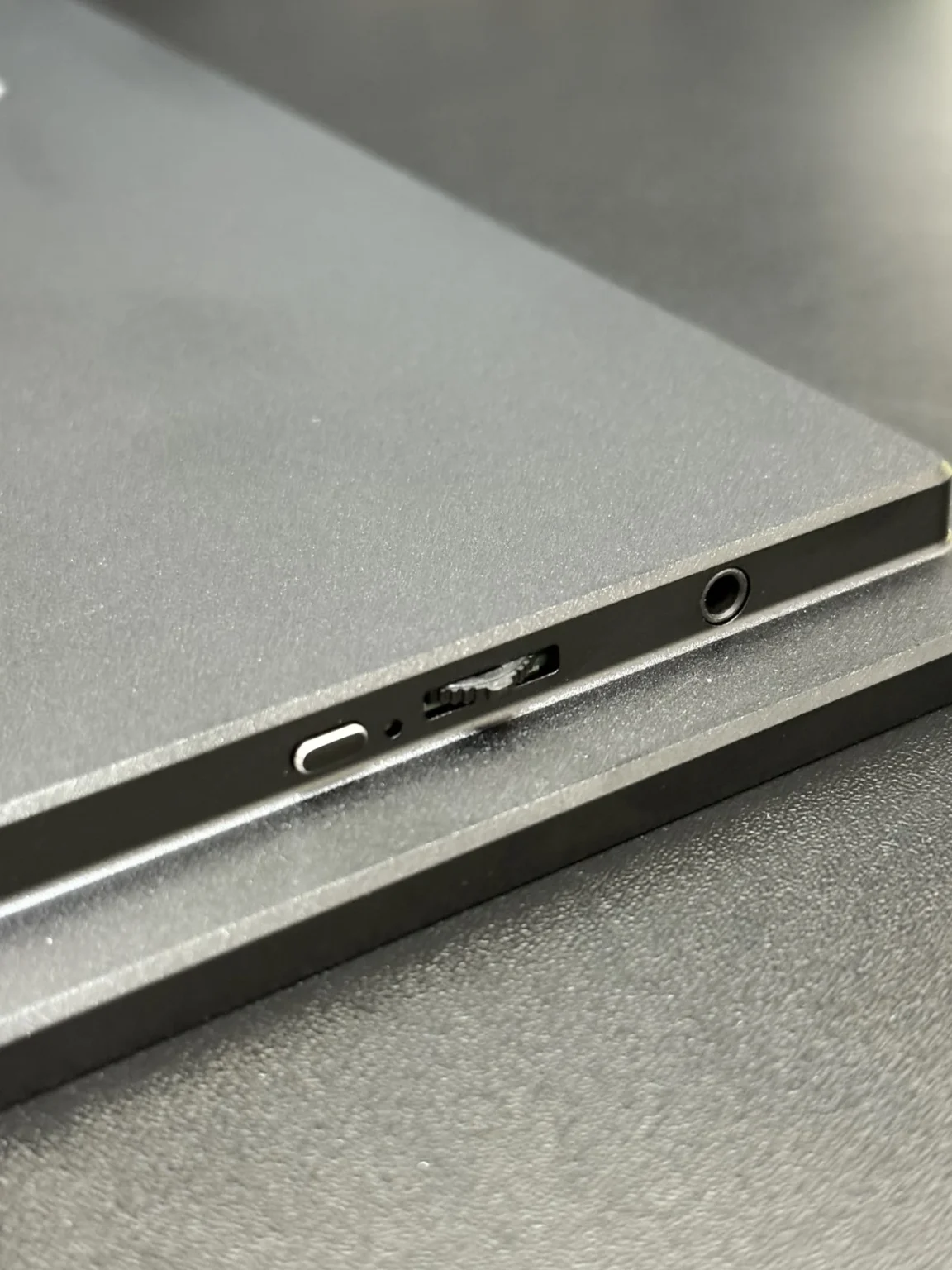 Uperfect UColor J5 3