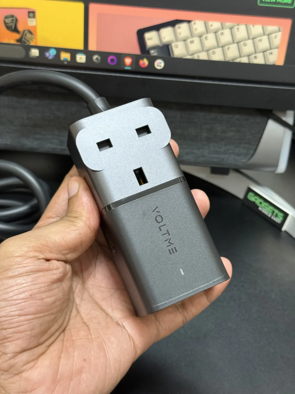 VOLTME VITO 75 EzTravel Power Strip 3