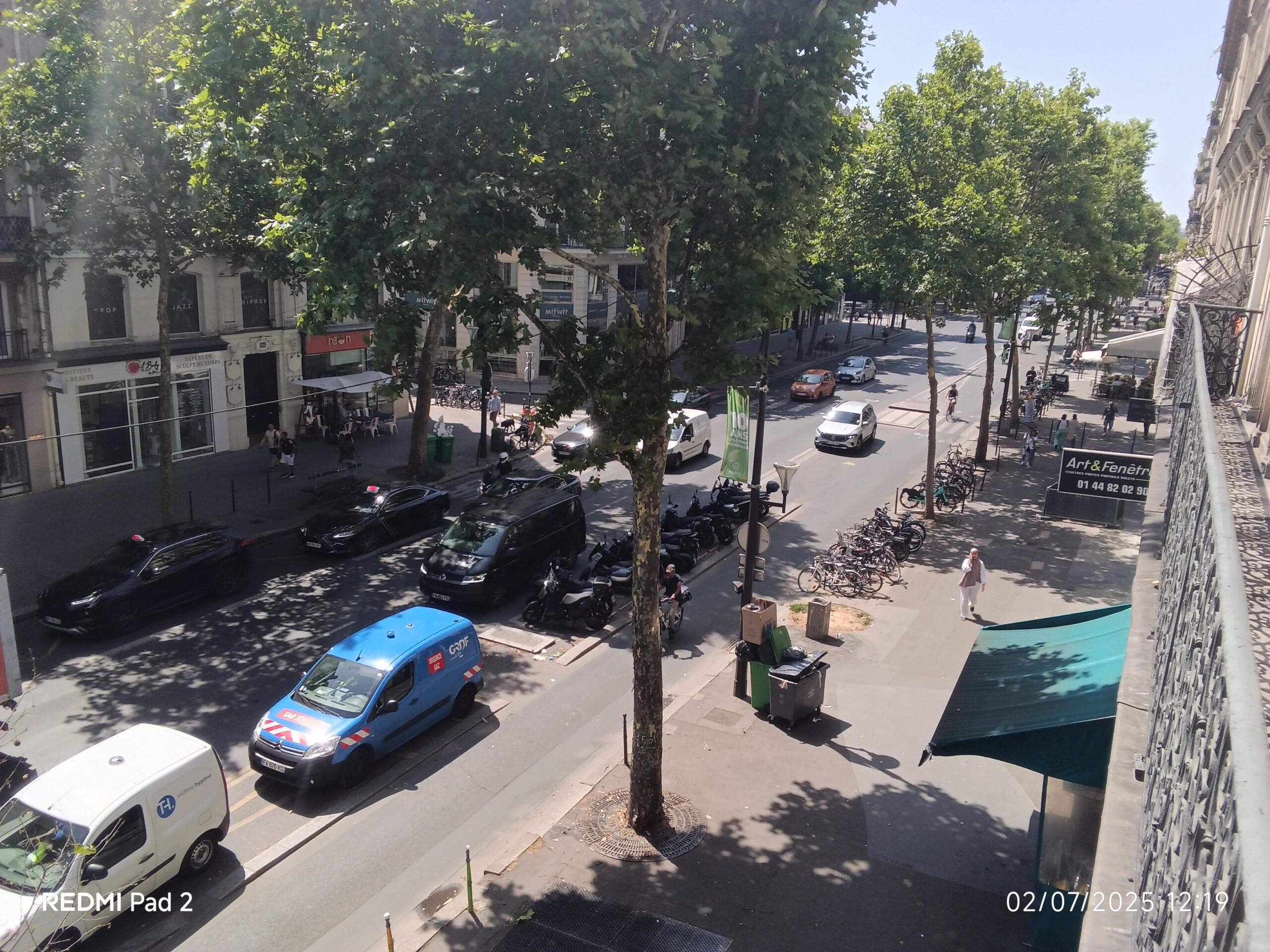 Đánh giá Xiaomi Redmi Pad 2: Chiếc máy tính bảng với thiết kế mỏng nhẹ, hiệu năng Helio G100 Ultra ấn tượng 40 Xiaomi Redmi Pad 2 8