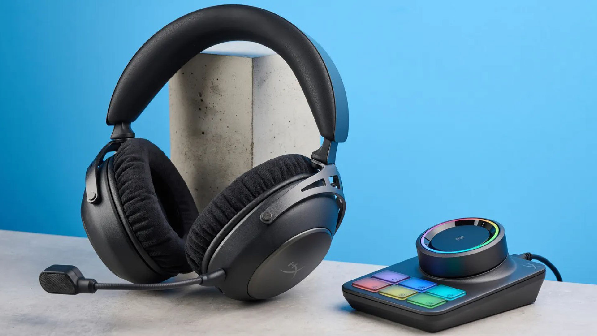 Tai nghe HyperX Cloud Alpha 2: Sức mạnh âm thanh kép, chiến game không giới hạn 1 ezgif 2a0cdb52cb2eb5 01
