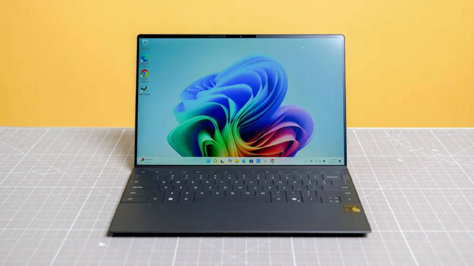 Bản cập nhật lớn tiếp theo Windows 11 25H2 của Microsoft sẽ không làm ai hài lòng – đây là lý do tại sao. 1 ezgif 3426d78362970f 01