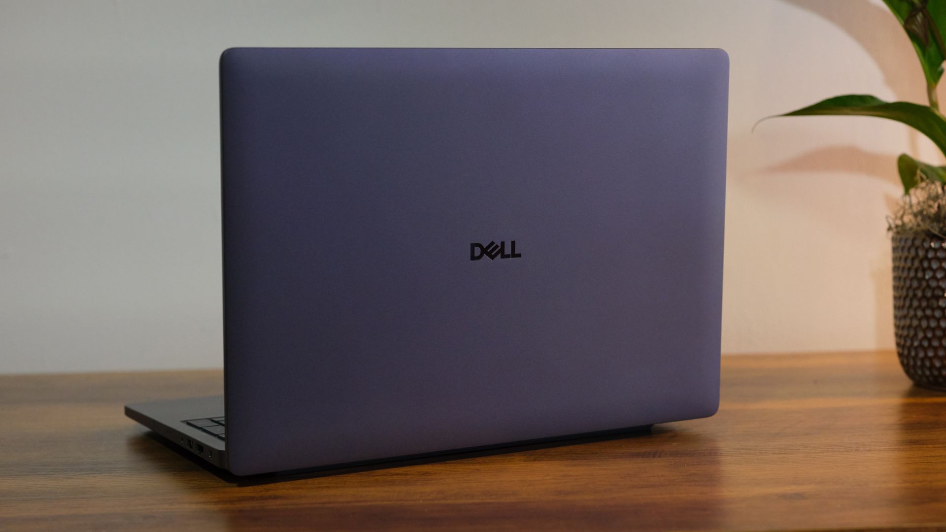 Top 7 chiếc laptop Dell tốt nhất năm 2025: Đâu là lựa chọn phù hợp dành cho bạn? 1 7 chiec laptop Dell tot nhat