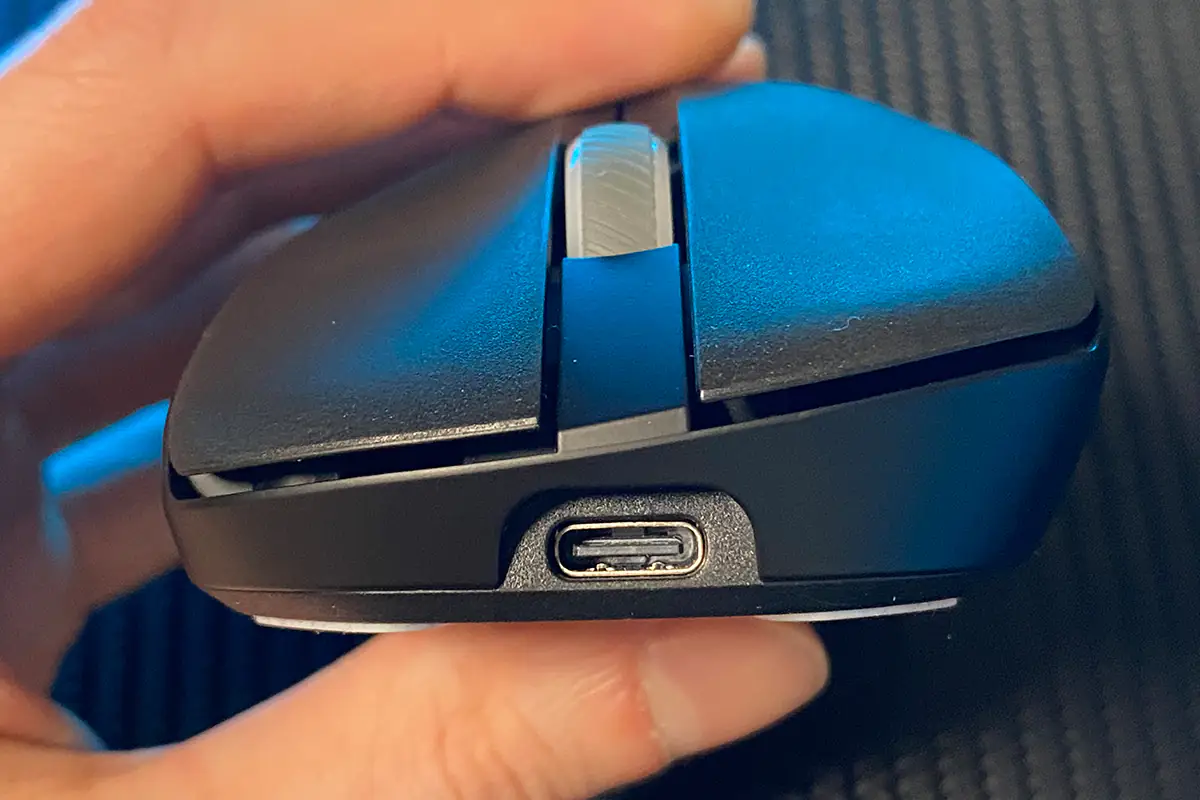 Đánh giá ASUS ROG Keris II Origin: Chuột gaming siêu nhẹ 65g, bền bỉ và cảm biến cao là lựa chọn hoàn hảo cho game thủ 61 ASUS ROG Keris II Origin 25