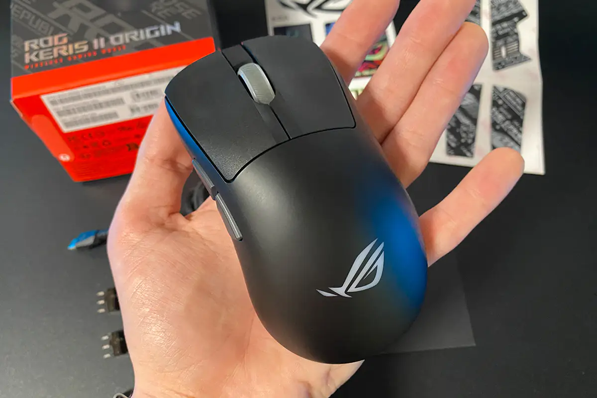 Đánh giá ASUS ROG Keris II Origin: Chuột gaming siêu nhẹ 65g, bền bỉ và cảm biến cao là lựa chọn hoàn hảo cho game thủ 54 ASUS ROG Keris II Origin 33