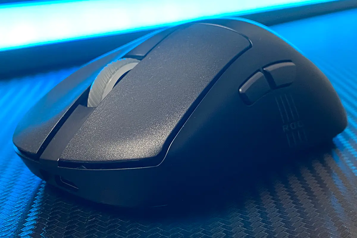 Đánh giá ASUS ROG Keris II Origin: Chuột gaming siêu nhẹ 65g, bền bỉ và cảm biến cao là lựa chọn hoàn hảo cho game thủ 51 ASUS ROG Keris II Origin 36