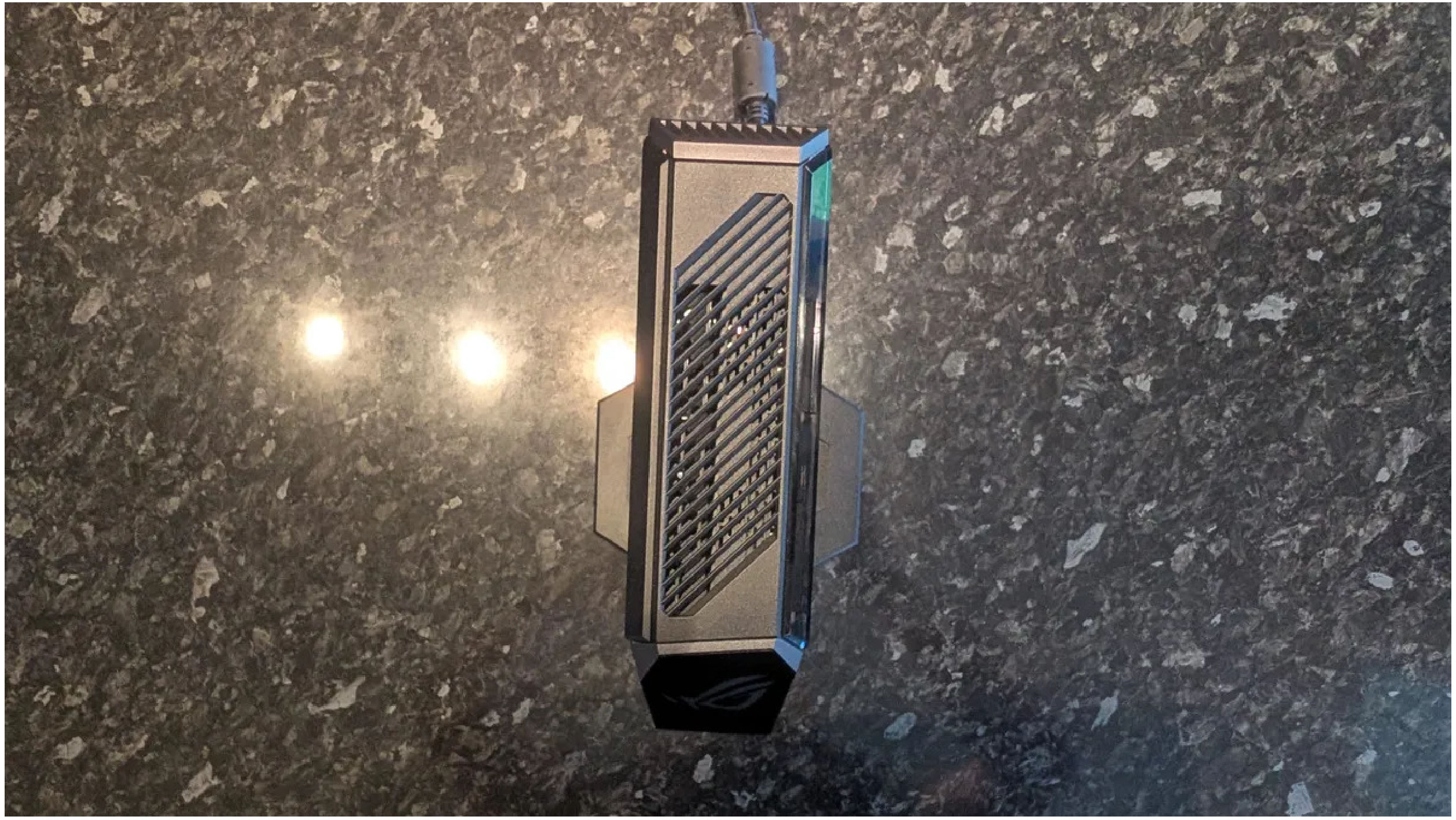 ASUS ROG NUC 2025 6 01