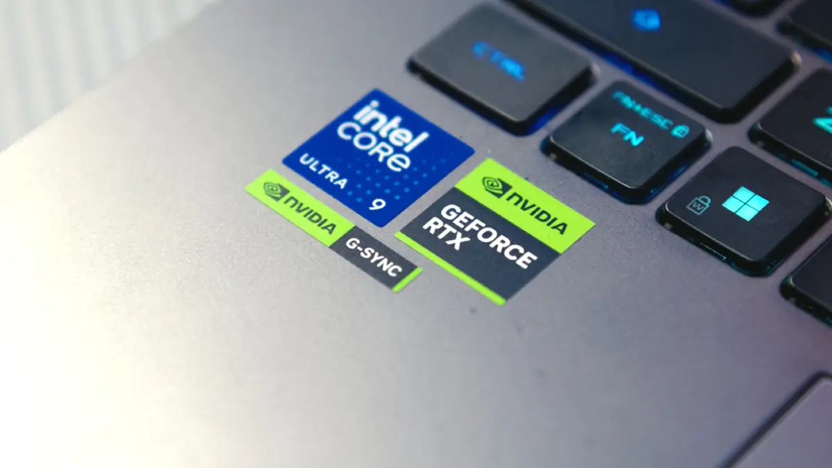 Đánh giá ASUS ROG Strix G16 (2025) G615: Hiệu năng AI cực đỉnh và pin dài lâu là lựa chọn hoàn hảo cho game thủ chuyên nghiệp 42 ASUS ROG Strix G16 2044 G615