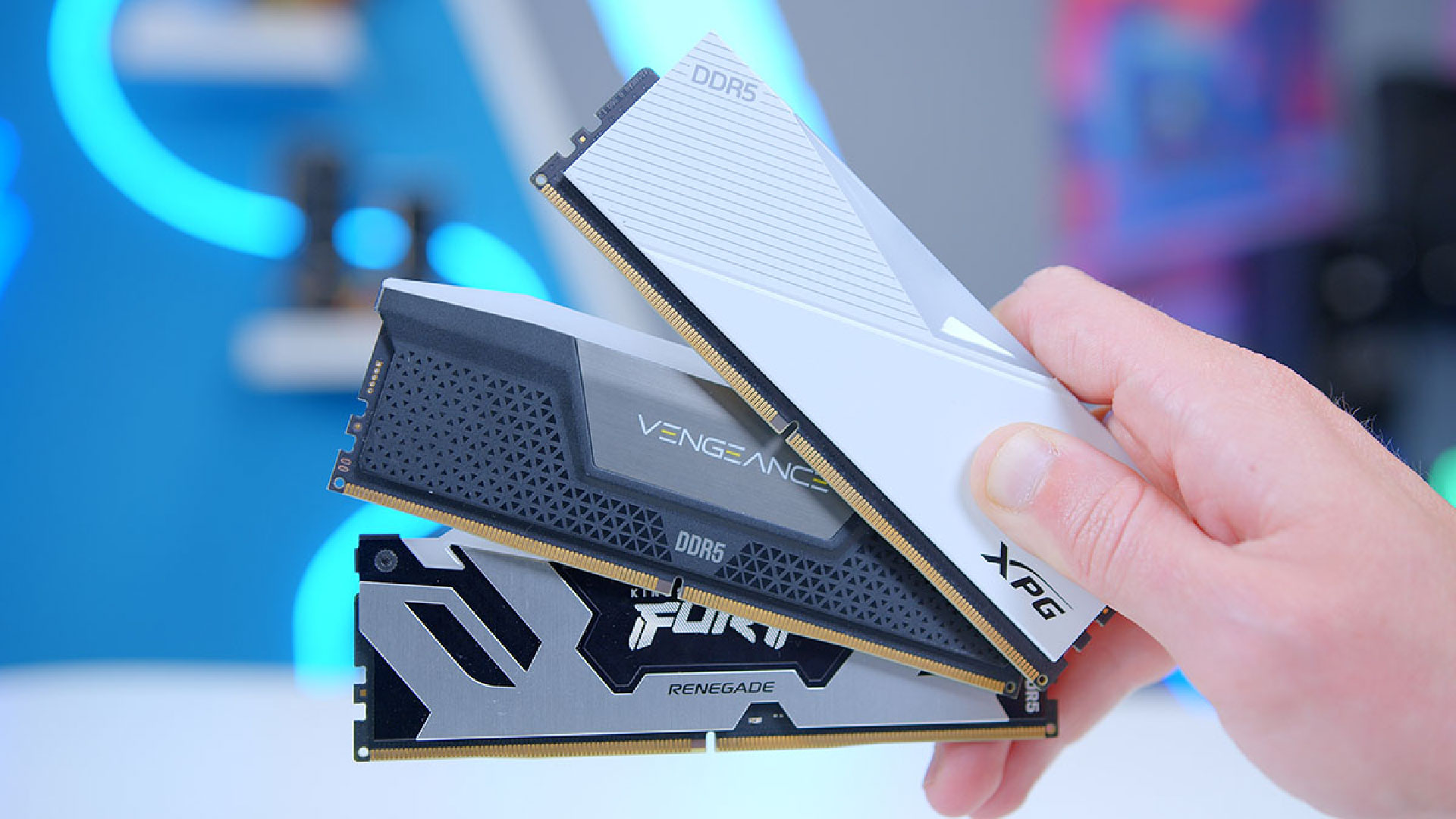 RAM DDR5 nào đáng mua nhất năm 2025? Gợi ý cho game thủ và dân đồ họa 1 AW Best DDR5 RAM Feature Image 01