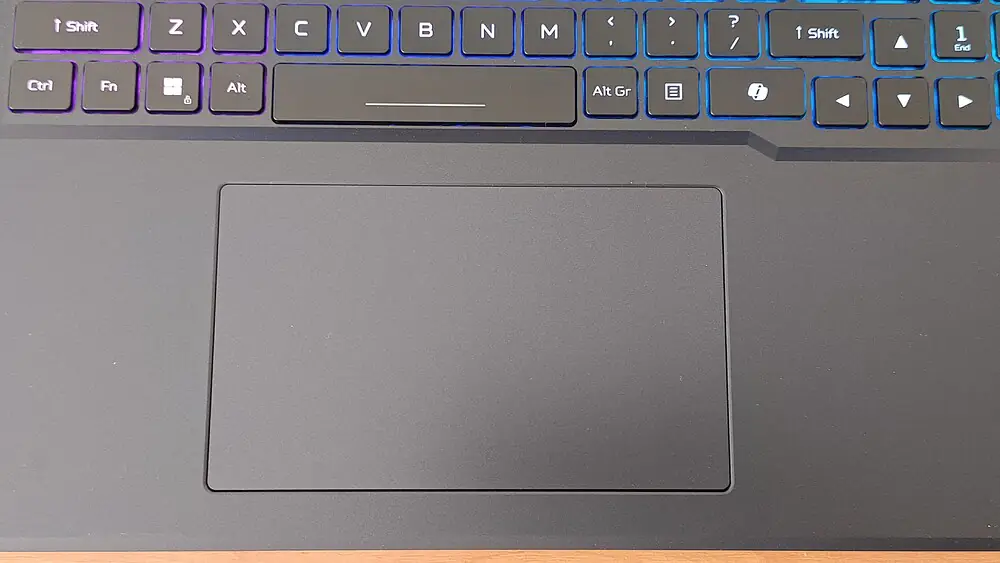 Đánh giá Acer Predator Helios Neo 18 AI PH18-72: Liệu chiếc laptop này có phải là "thiên đường" cho game thủ? 79 Acer Predator Helios Neo 18 AI PH18 72 36