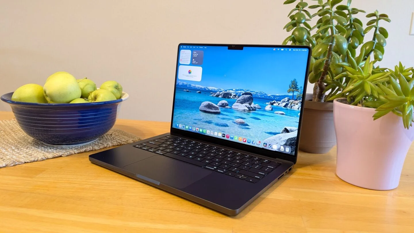 Đánh giá Apple MacBook Pro 14-Inch (2025, M5): Siêu phẩm AI đỉnh cao, sẵn sàng thay đổi cách bạn làm việc sáng tạo 31 Apple MacBook Pro 14 Inch 2025 M59