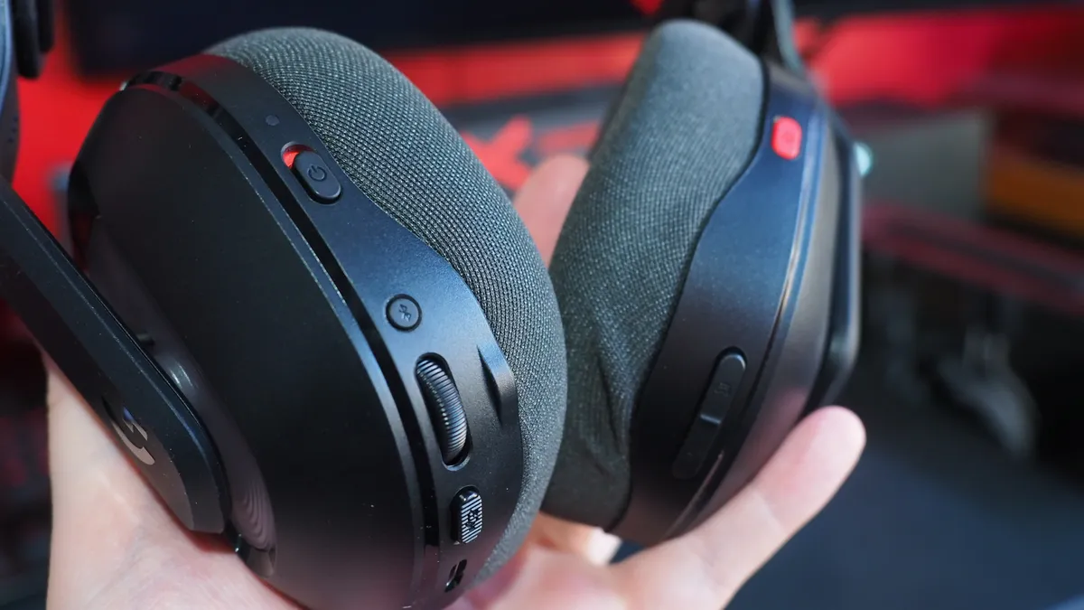 Đánh giá Astro A20 X: Tai nghe gaming không dây đỉnh cao cho Xbox thế hệ mới! 14 Astro A20 X 4