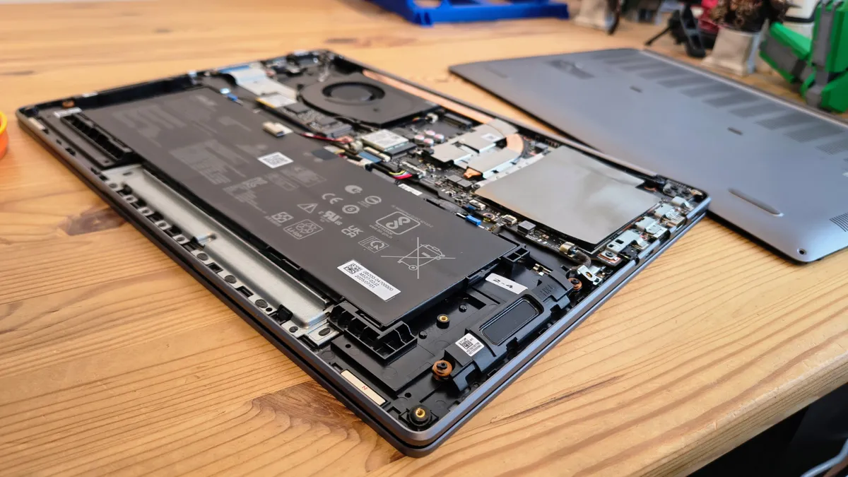 Trải nghiệm Asus ExpertBook P3: Laptop doanh nhân gọn nhẹ, hiệu năng mạnh mẽ 16 Asus ExpertBook P3 5