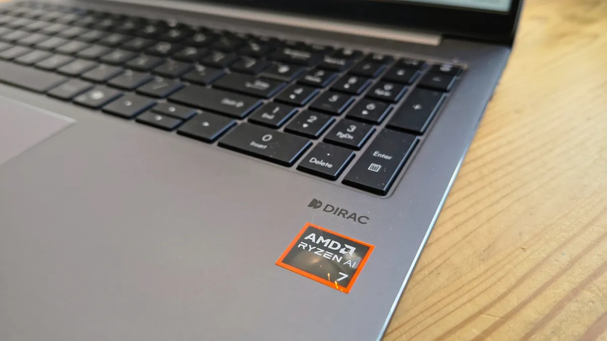 Trải nghiệm Asus ExpertBook P3: Laptop doanh nhân gọn nhẹ, hiệu năng mạnh mẽ 19 Asus ExpertBook P3 8