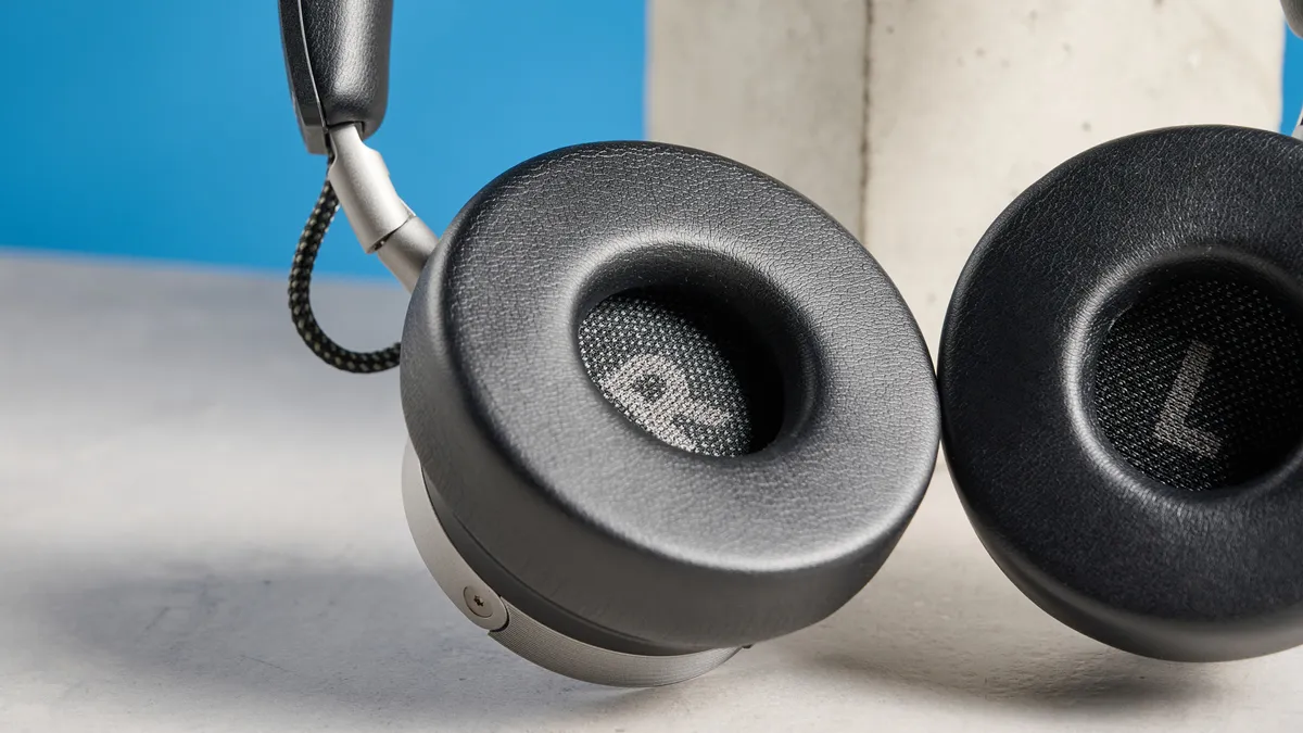 Beyerdynamic Aventho 100 8