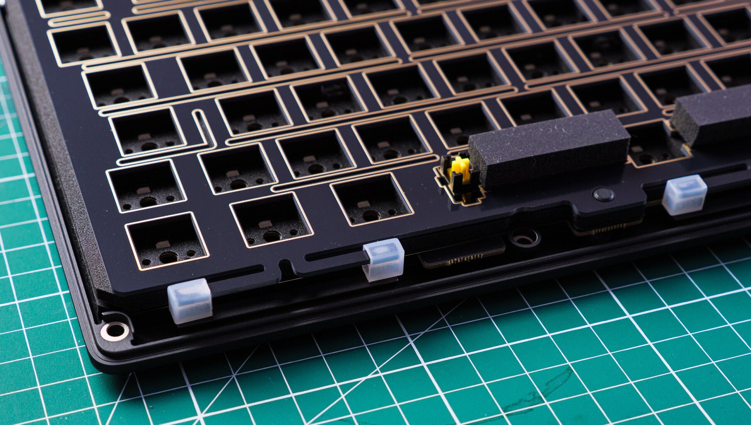 Corsair MAKR 758 e1761019395109