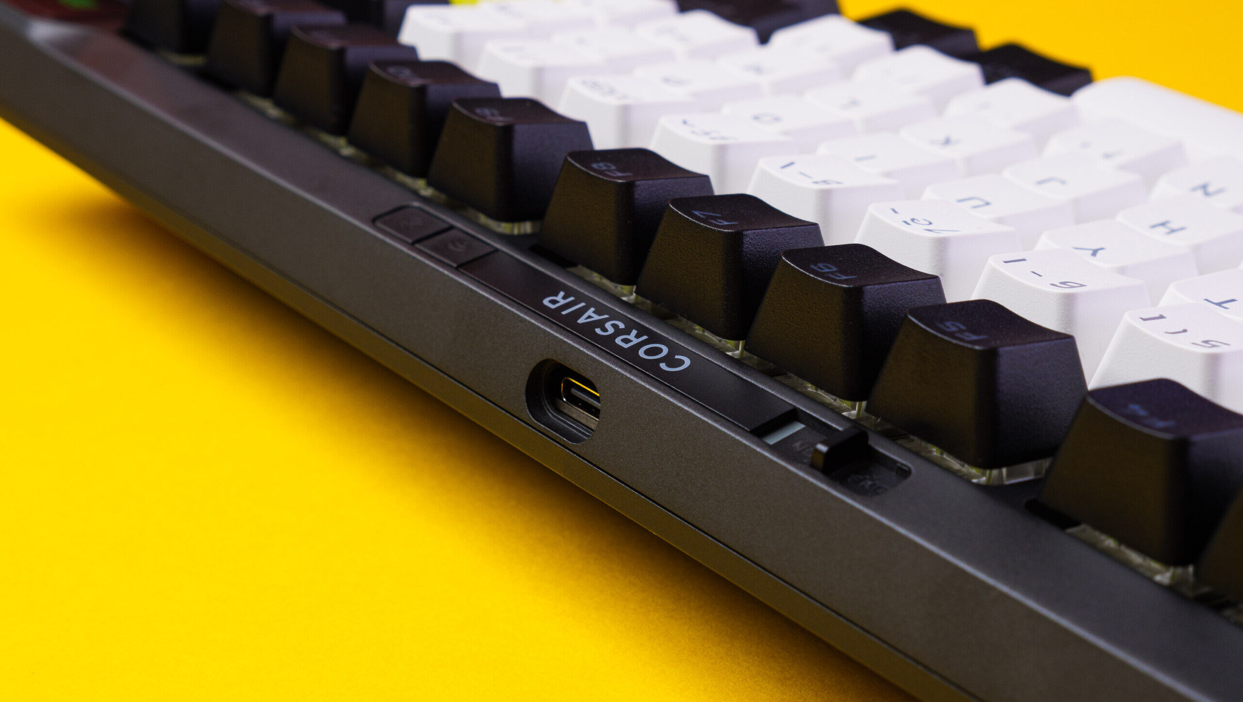 Corsair MAKR 759 e1761019333641