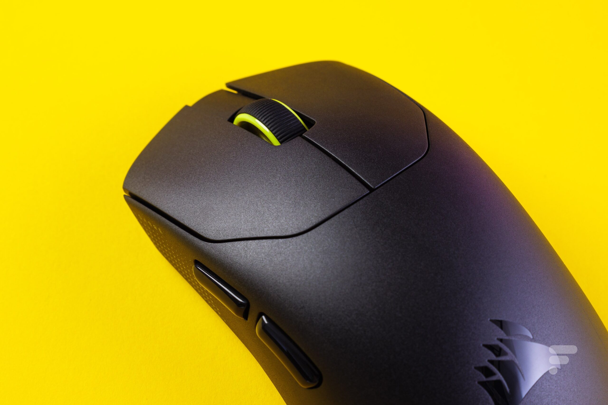 Corsair Sabre V2 Pro Ultralight Wireless10 scaled