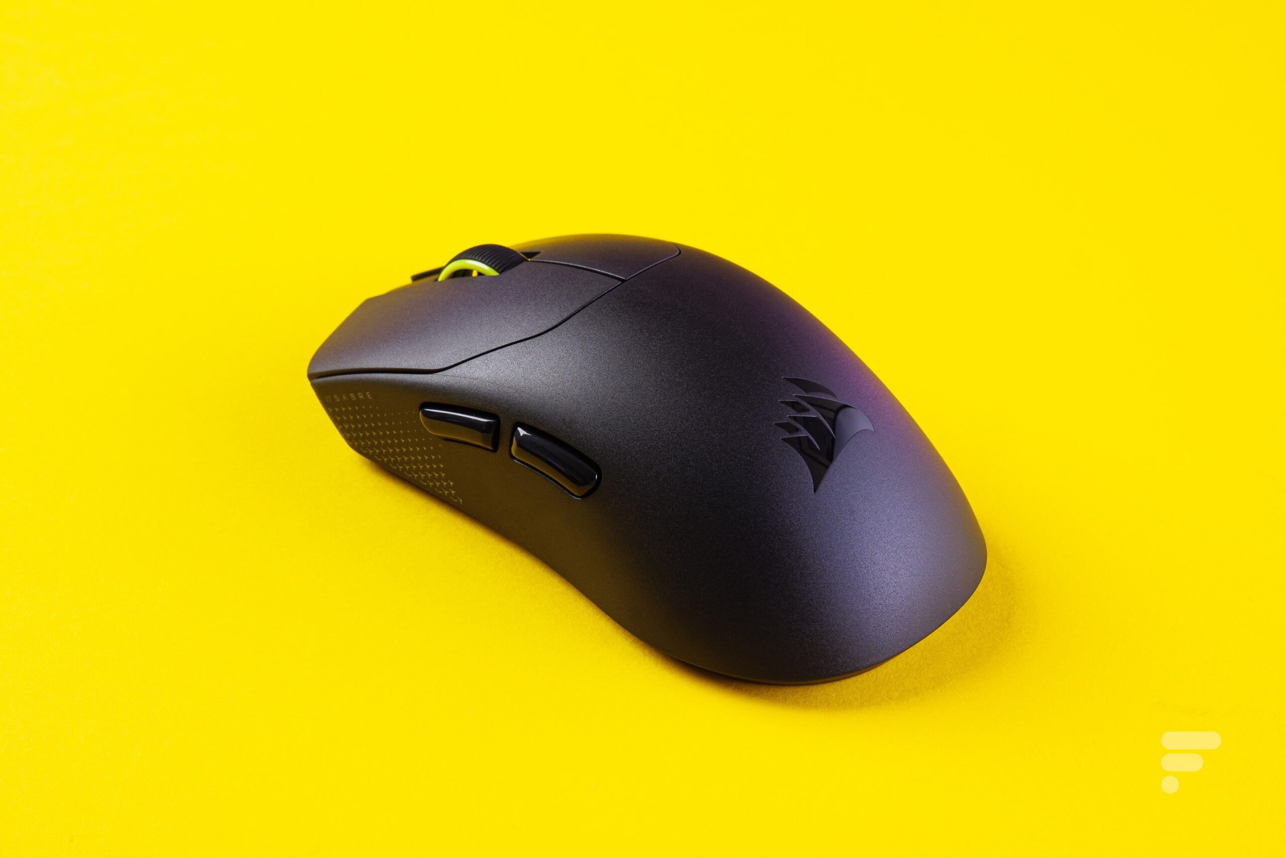 Corsair Sabre V2 Pro Ultralight Wireless11 scaled