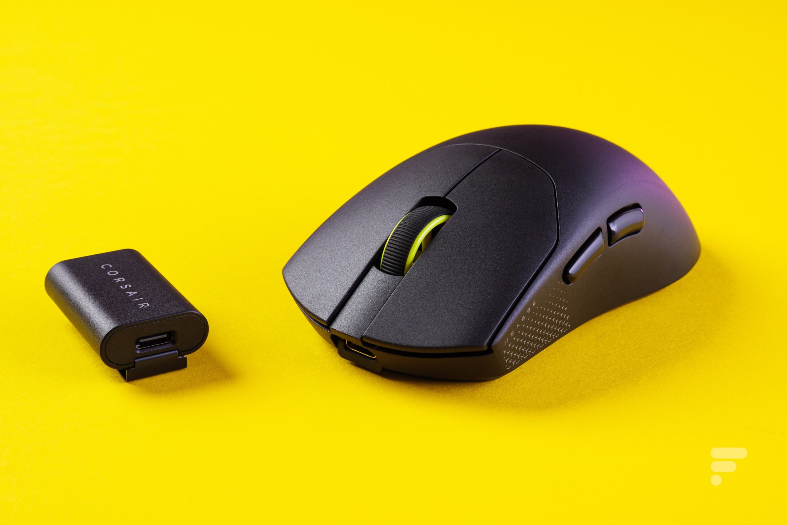 Corsair Sabre V2 Pro Ultralight Wireless8 scaled