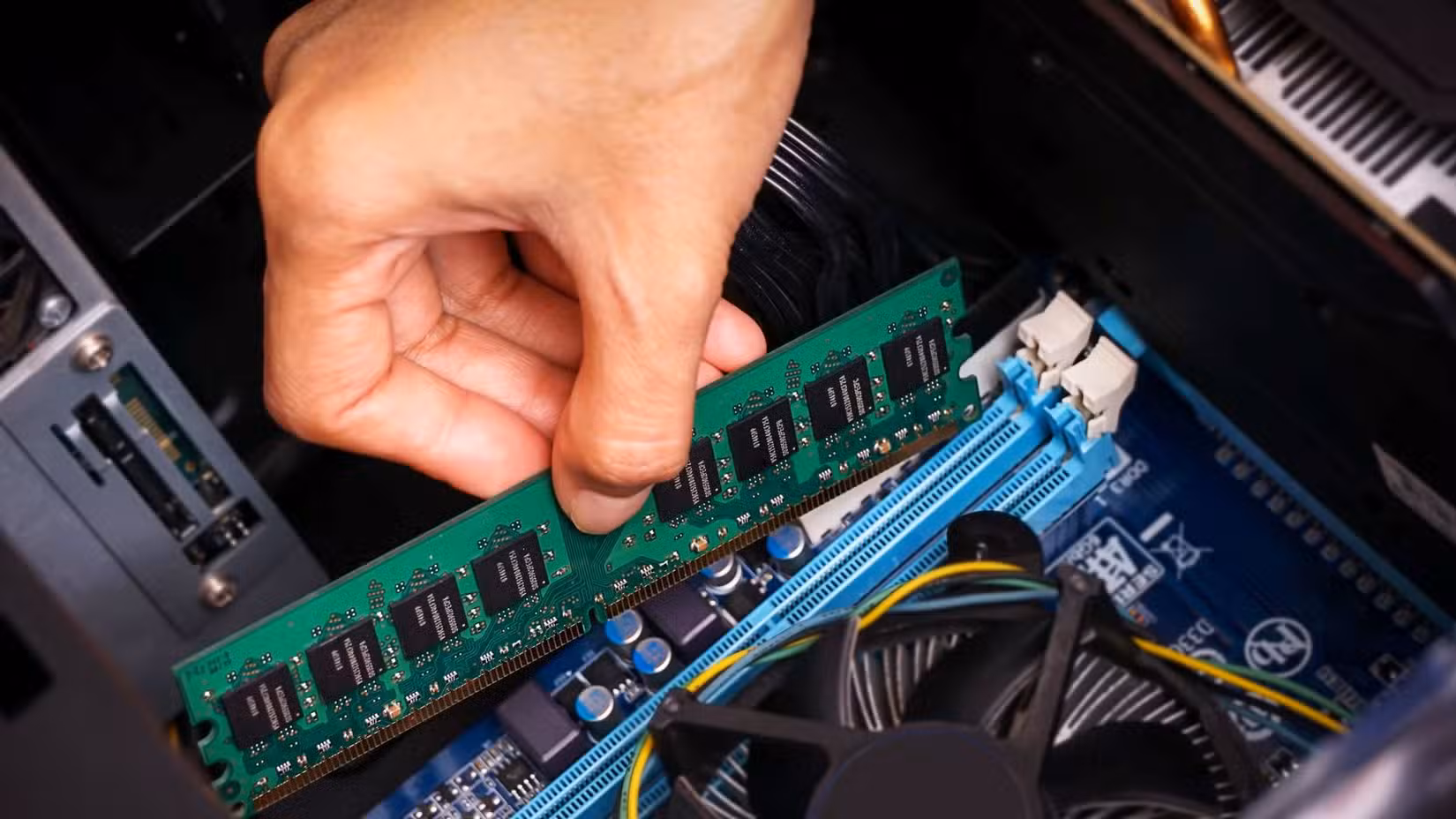 Day la ly do tai sao RAM nen la uu tien hang dau khi mua laptop 6