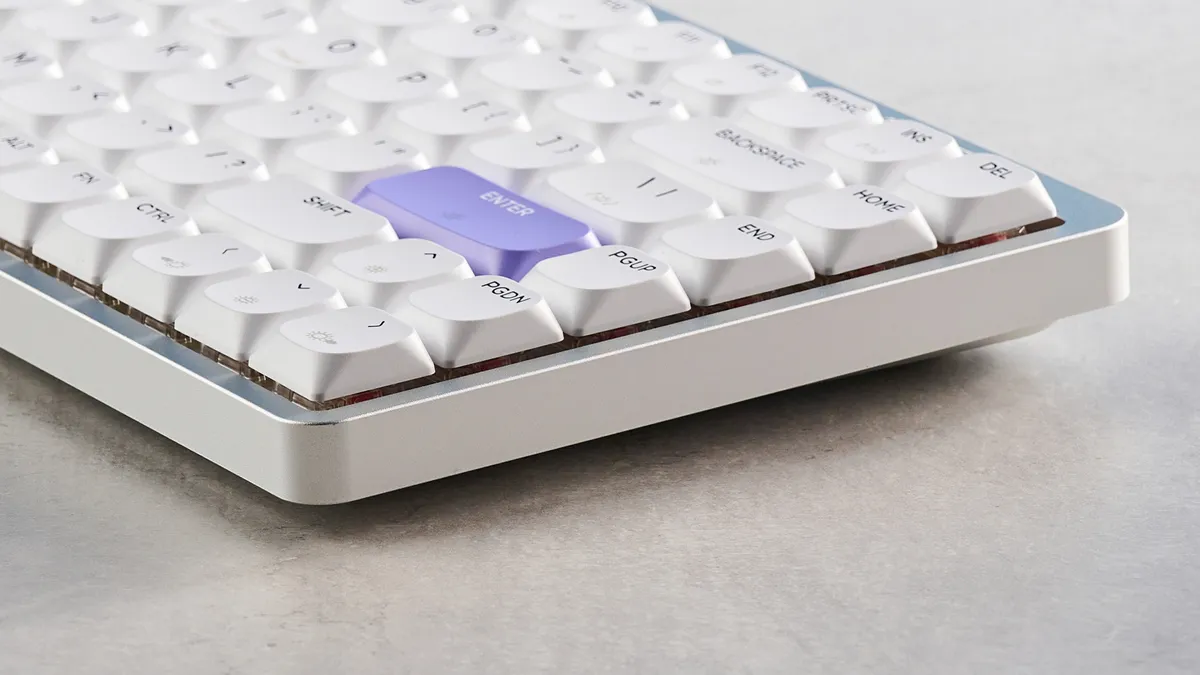 Trải nghiệm bàn phím Epomaker Luma84: Thiết kế tinh tế, trải nghiệm gõ mượt mà đầy cảm hứng! 22 Epomaker Luma84 9