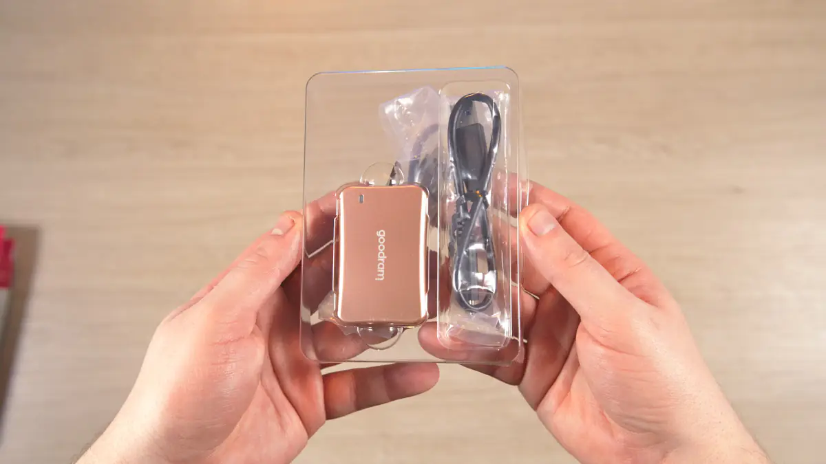 Goodram HX200 External SSD 10