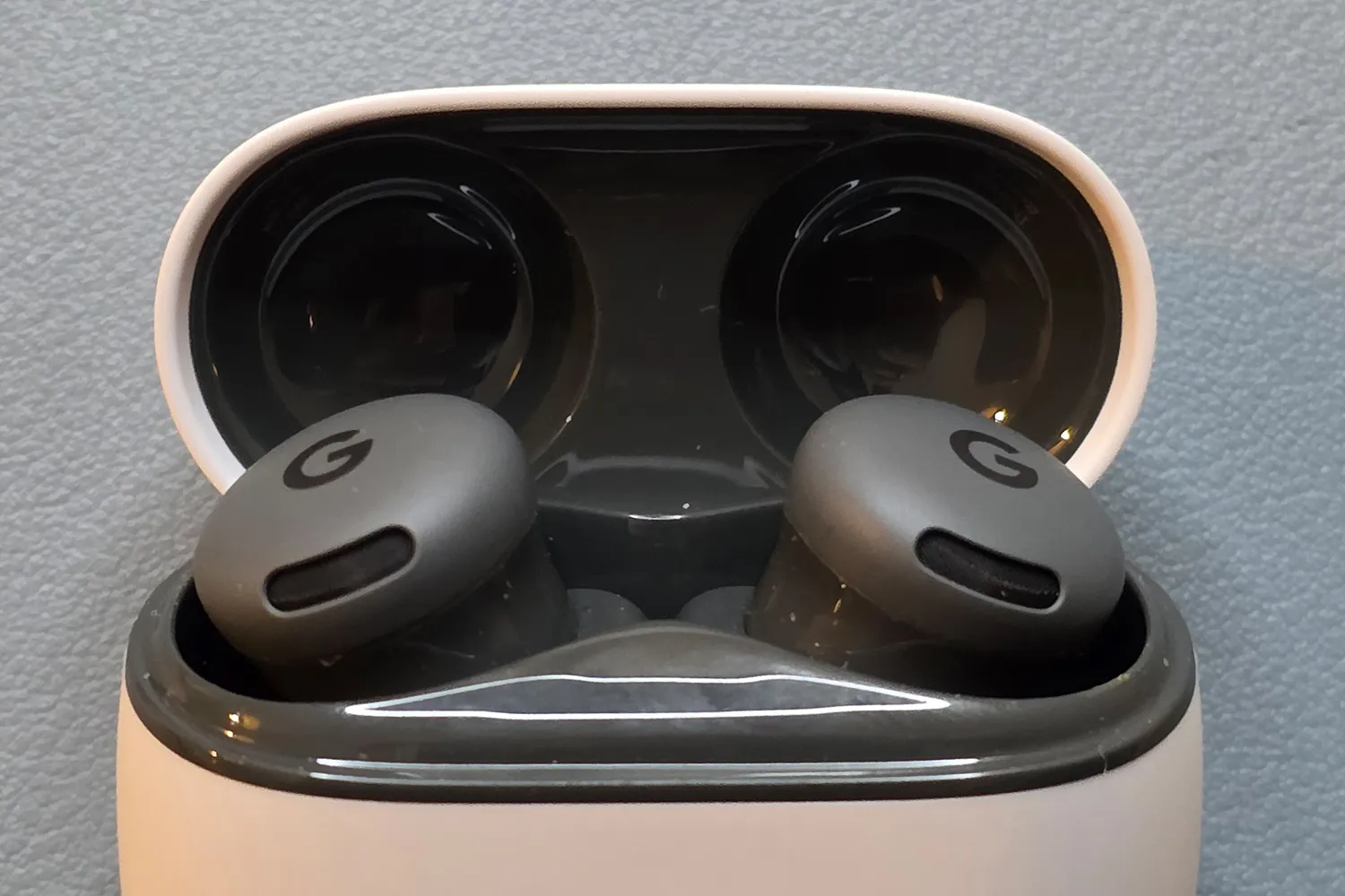 Google Pixel Buds 2a 1