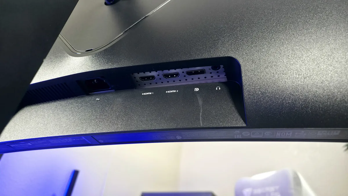 Đánh giá HP OMEN 34c (G2): Màn hình cong siêu chiến binh cho game thủ muốn “hóa rồng”! 12 HP OMEN 34c G2 3