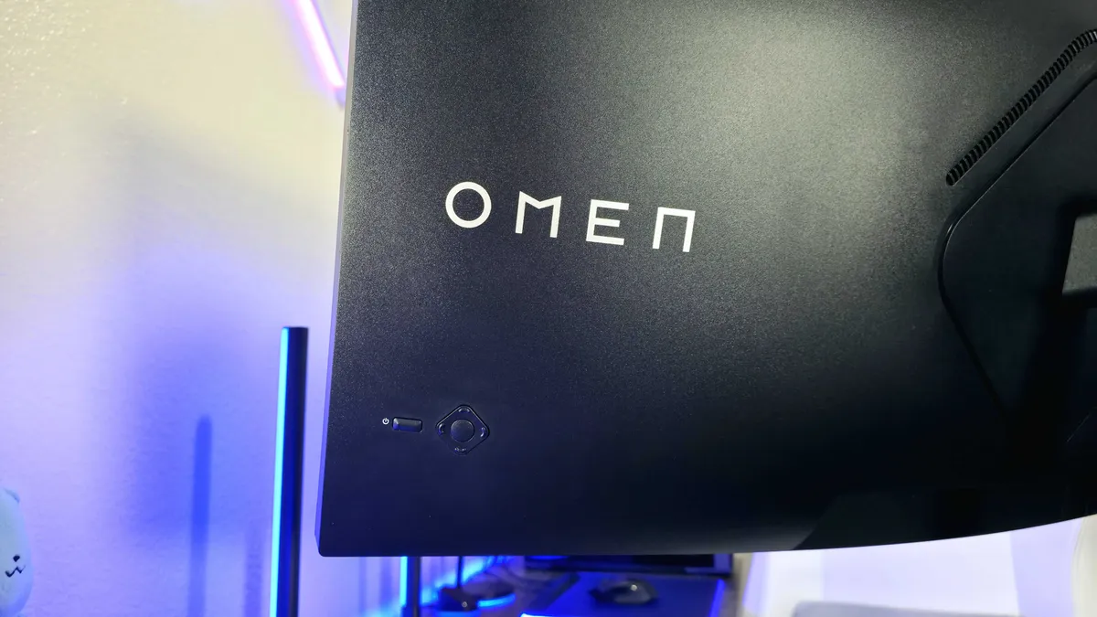 Đánh giá HP OMEN 34c (G2): Màn hình cong siêu chiến binh cho game thủ muốn “hóa rồng”! 11 HP OMEN 34c G2 4