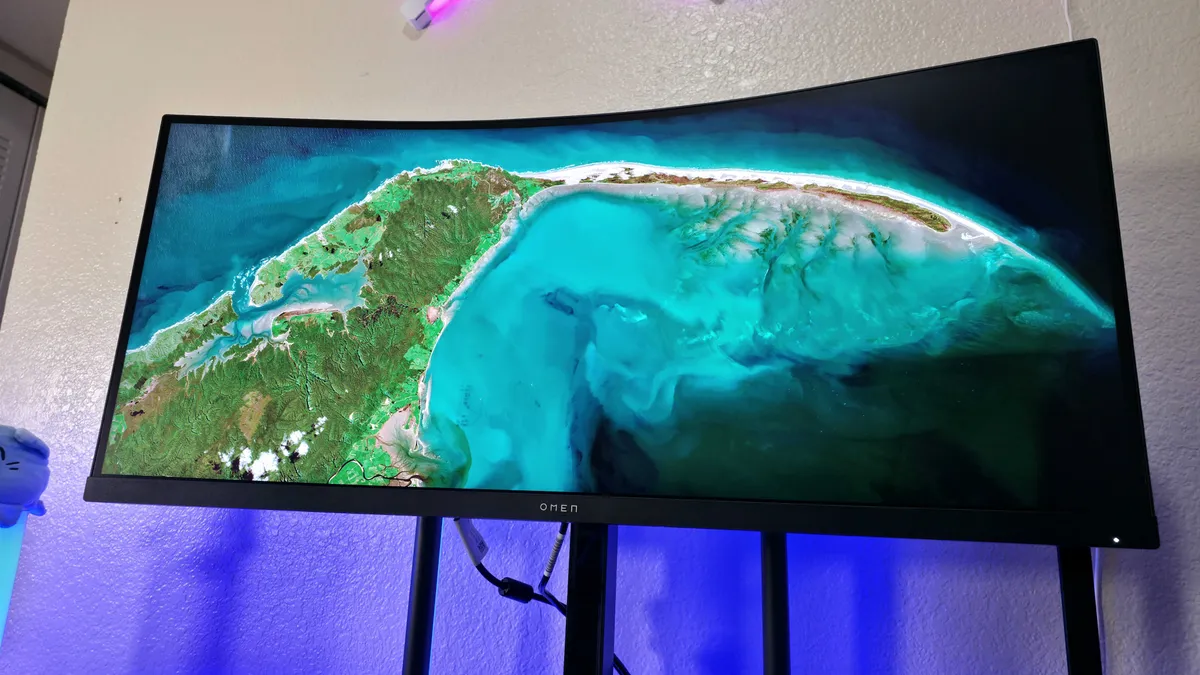 Đánh giá HP OMEN 34c (G2): Màn hình cong siêu chiến binh cho game thủ muốn “hóa rồng”! 14 HP OMEN 34c G2 6