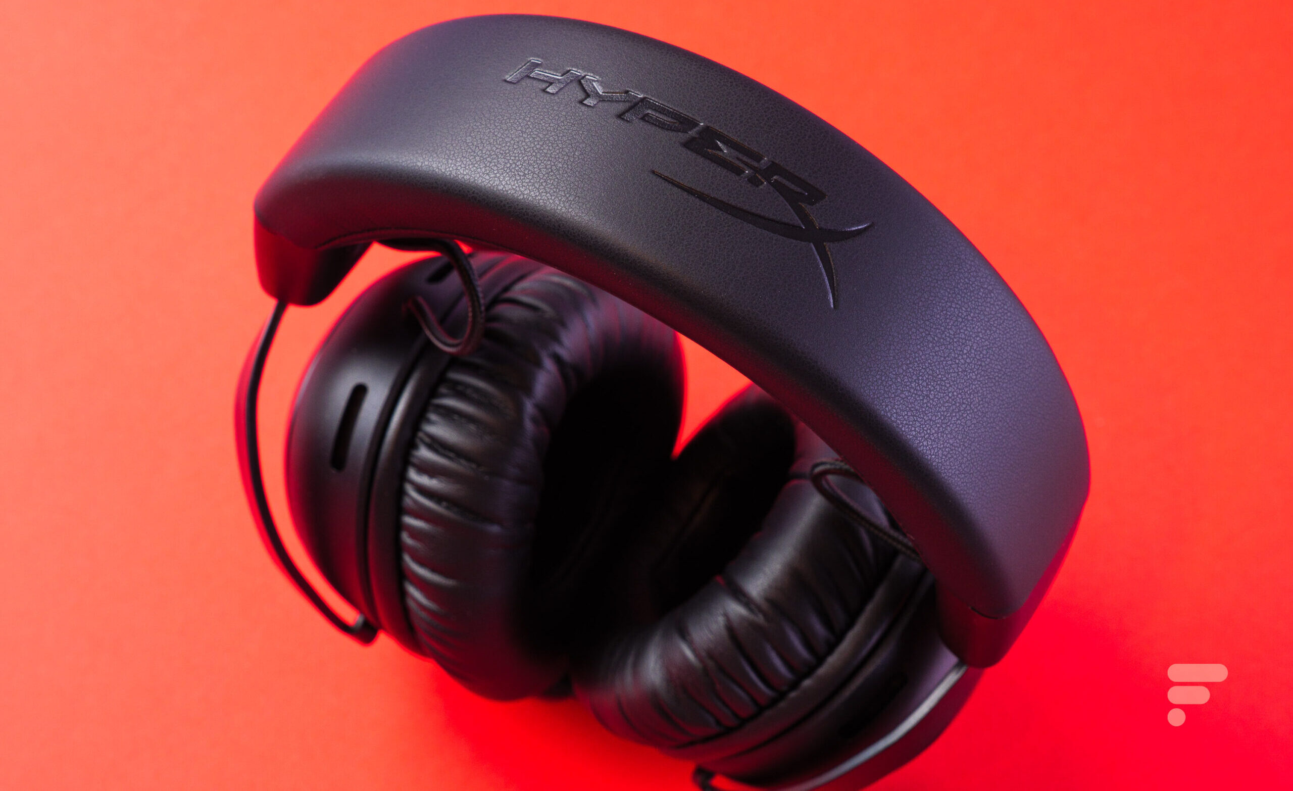 HyperX Cloud III S Wireless14 scaled e1760865814495