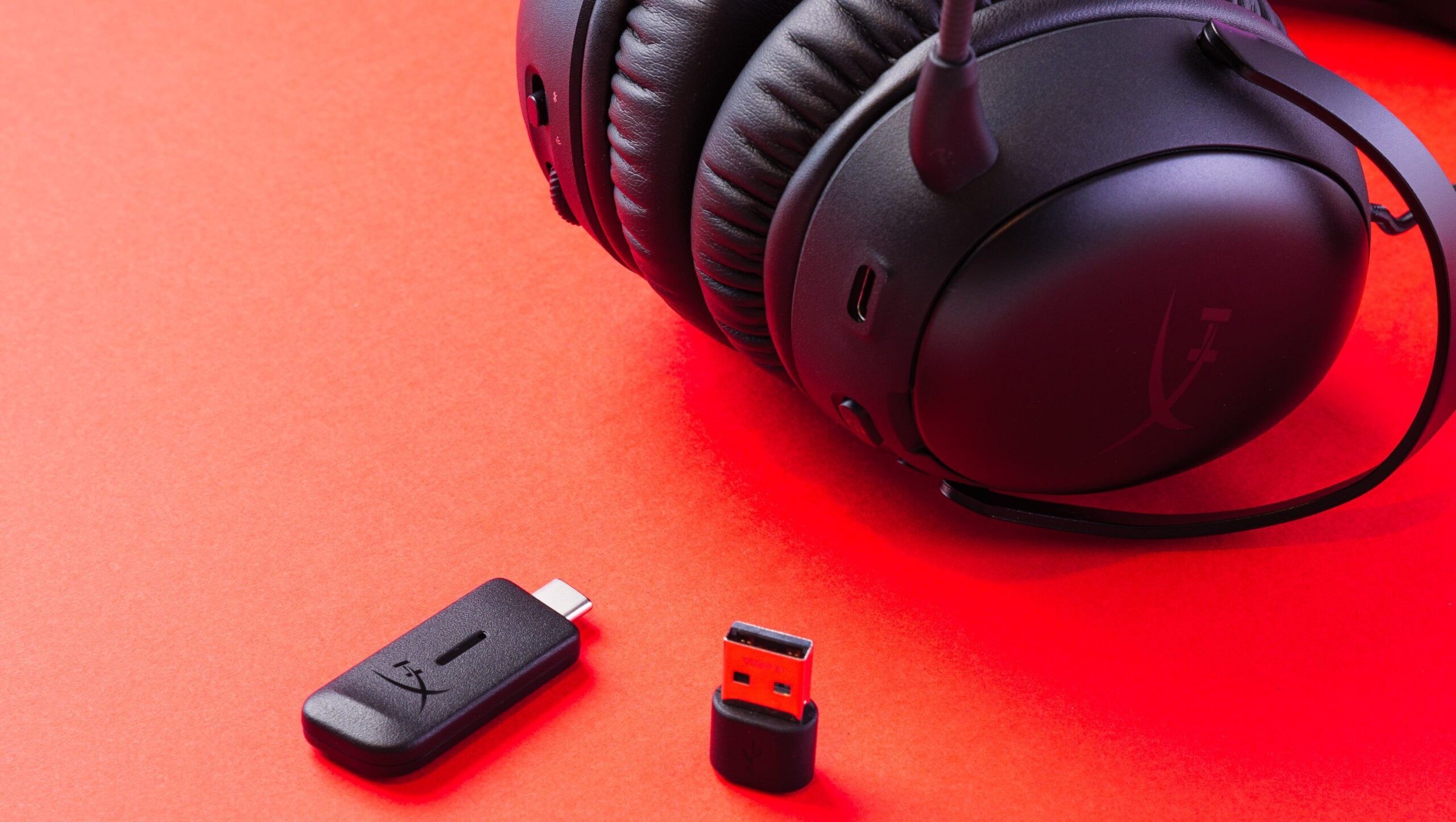 HyperX Cloud III S Wireless9 scaled e1760865945800