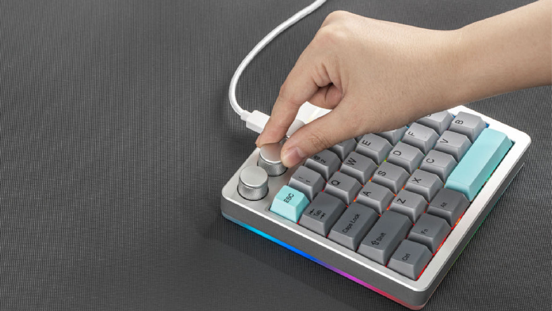 Bàn phím KiiBoom Cybrix 29: Thiết kế tương lai, trải nghiệm đỉnh cao! 1 KiiBoom Cybrix 29 01