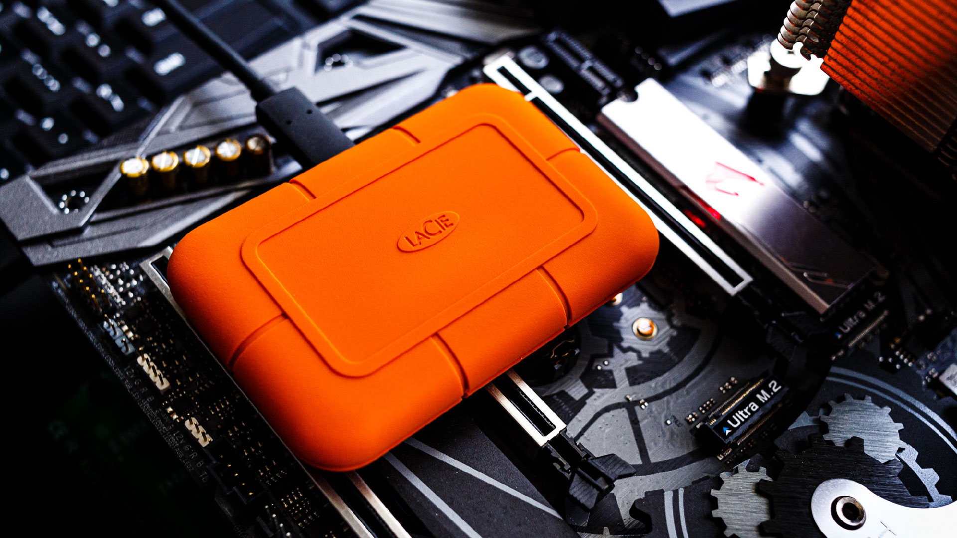 LaCie Rugged SSD 01