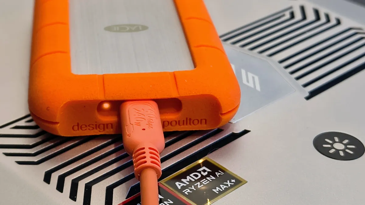 LaCie Rugged SSD4 3